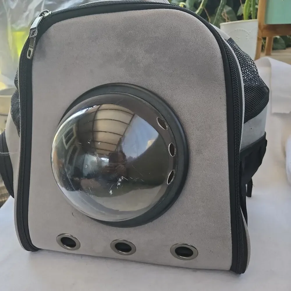 Pet Carrier Dog or Cat Bubble small